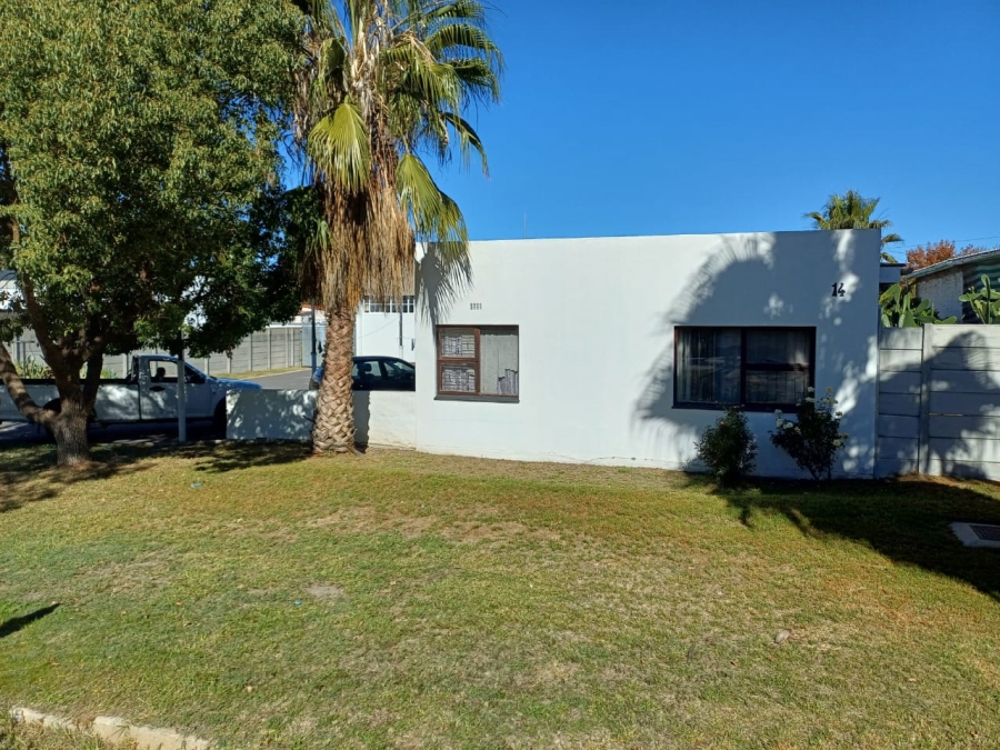 Bedroom Property for Sale in Prince Alfred Hamlet Western Cape